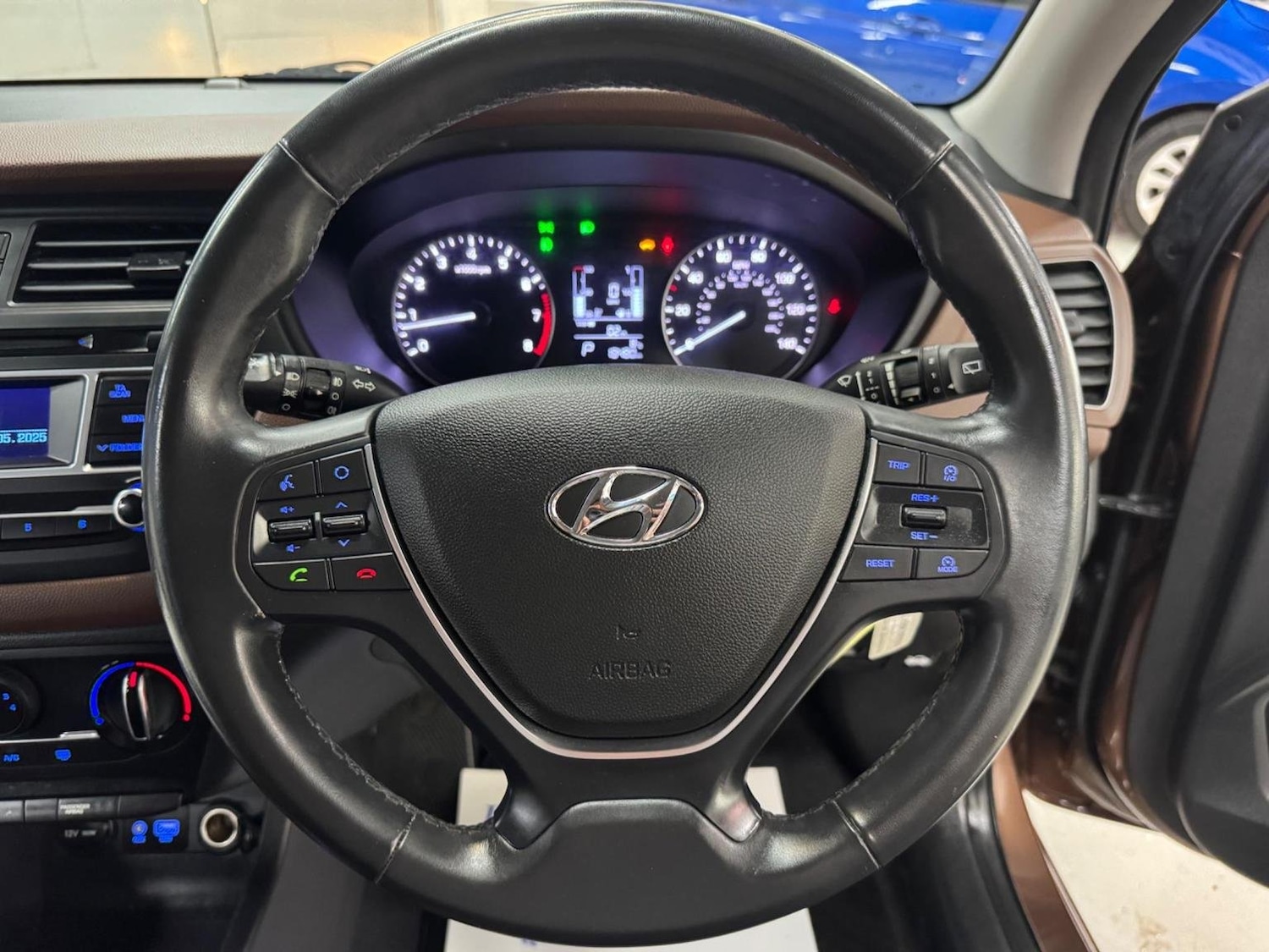 Used Hyundai i20 2015 for sale - 76446014: Photo 24