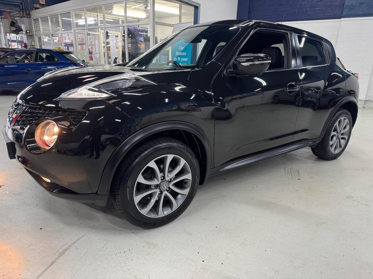 Used Nissan Juke 2017 for sale - 76397042: Photo 4