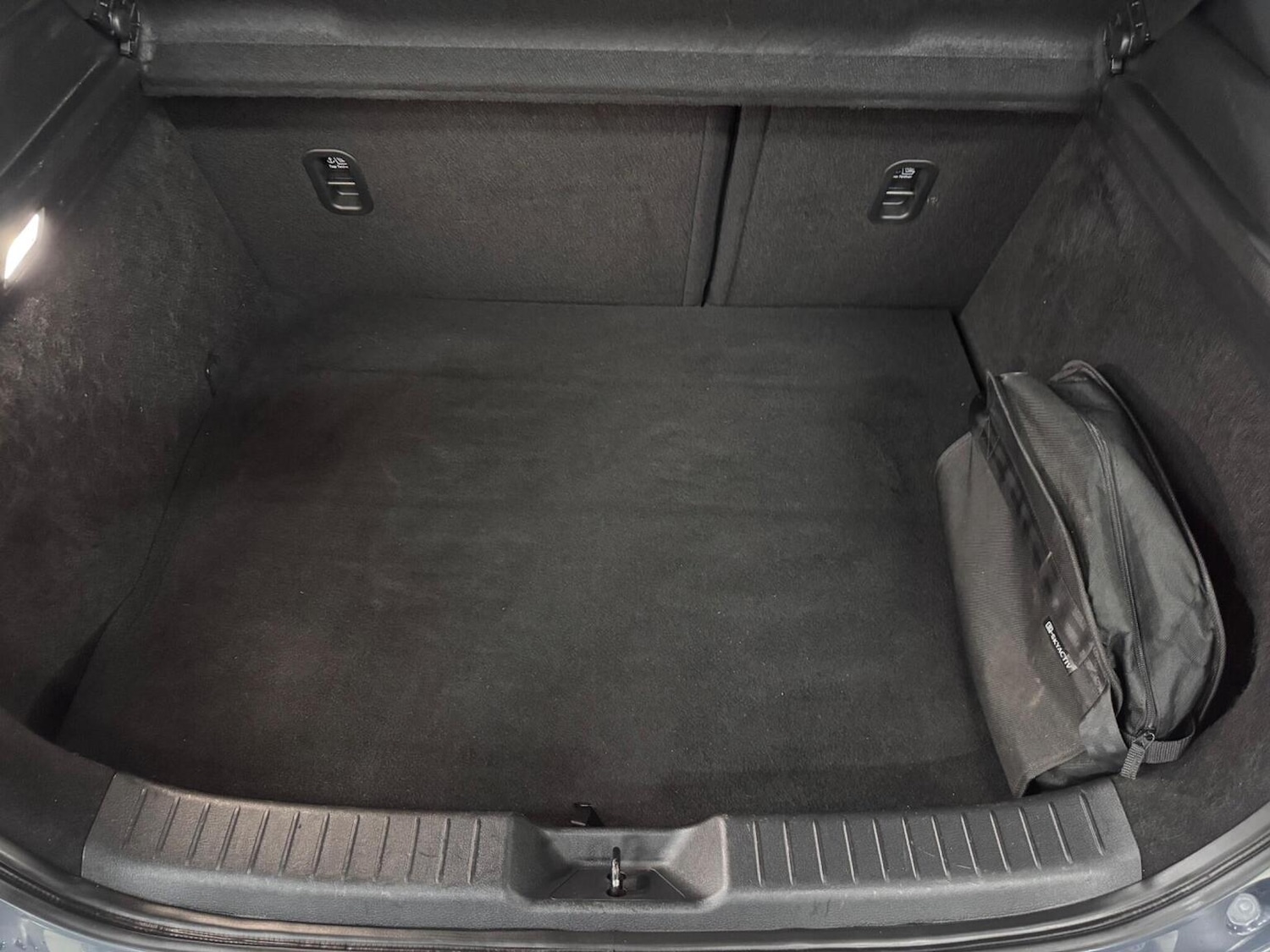 Used Mazda MX-30 2022 for sale - 77409582: Photo 11