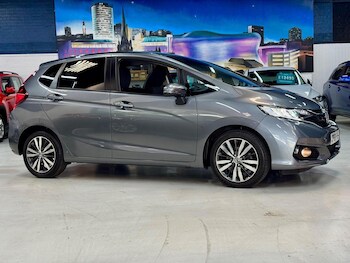 Used Honda Jazz 2018 for sale - 76305514: Photo