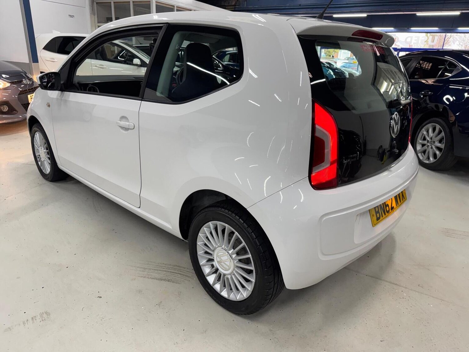 Used Volkswagen up! 2012 for sale - 76830366: Photo 5