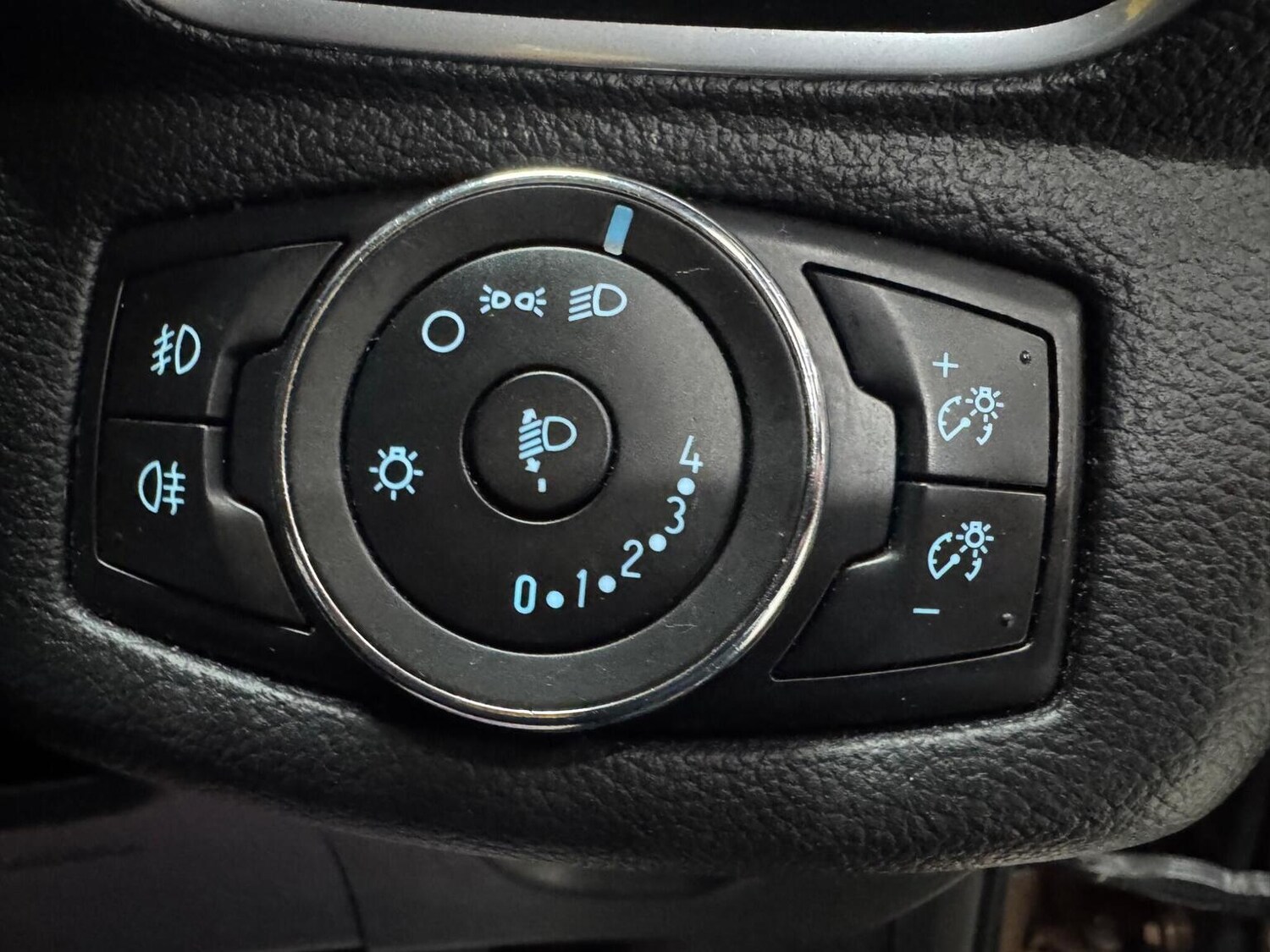 Used Ford B-MAX 2013 for sale - 77548178: Photo 21