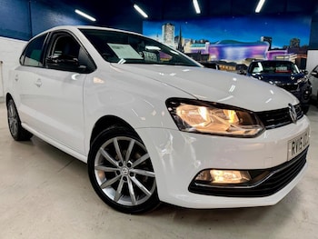 Used Volkswagen Polo 2015 for sale - 79417428: Photo