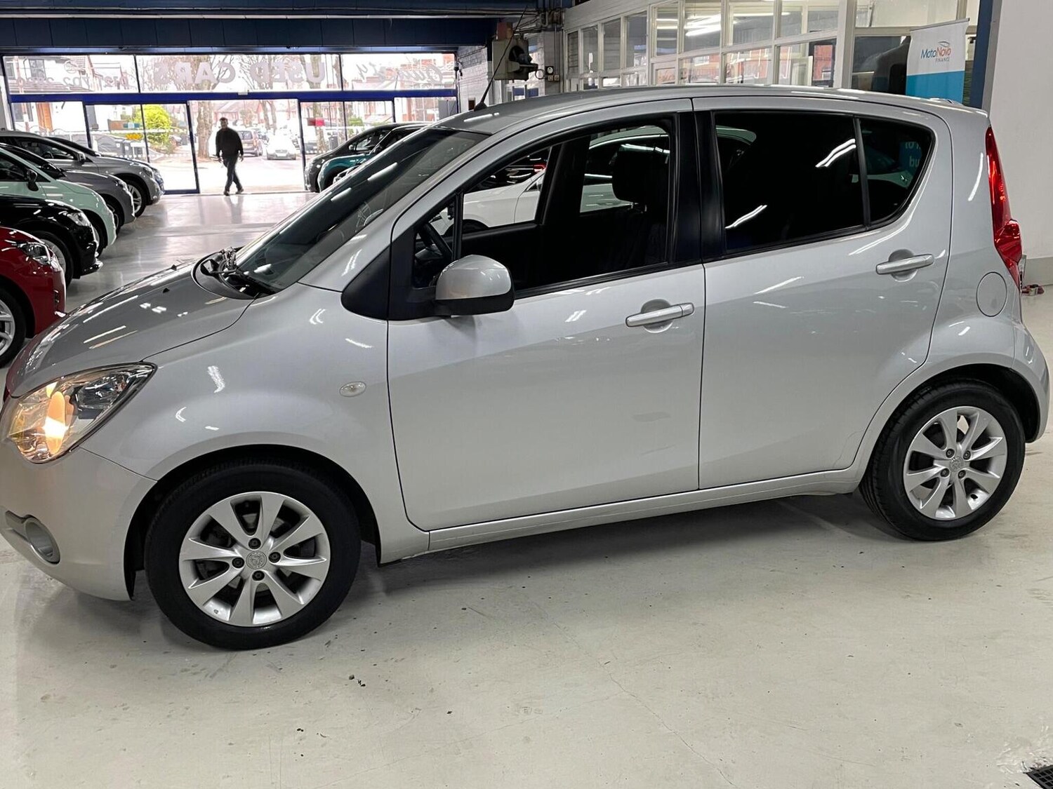 Used Vauxhall Agila 2013 for sale - 77742908: Photo 6
