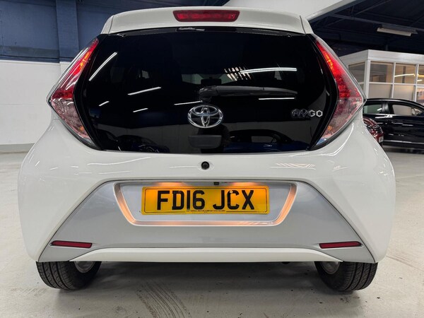 Used Toyota AYGO 2016 for sale - 76305522: Photo 10