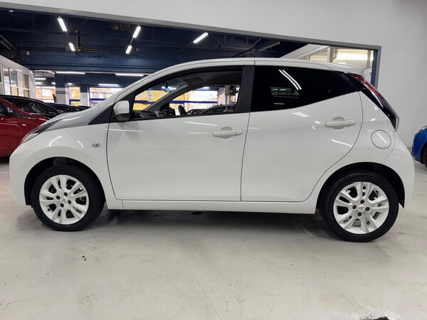 Used Toyota AYGO 2016 for sale - 76305522: Photo 11