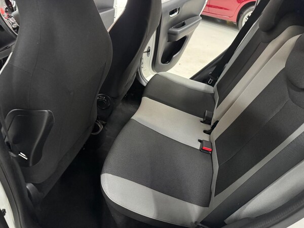 Used Toyota AYGO 2016 for sale - 76305522: Photo 22