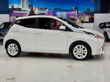 Used Toyota AYGO 2016 for sale - 76305522: Photo
