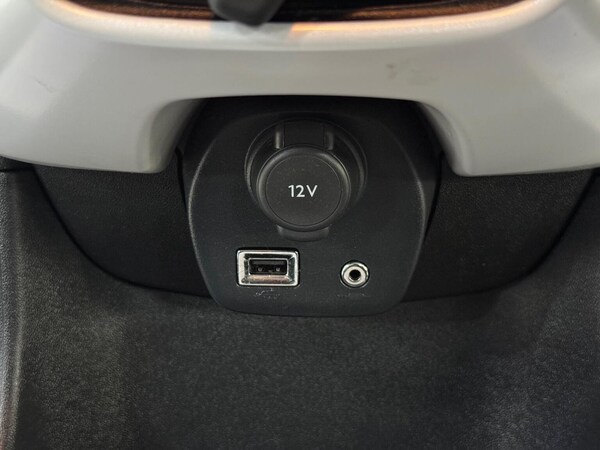 Used Toyota AYGO 2016 for sale - 76305522: Photo 31