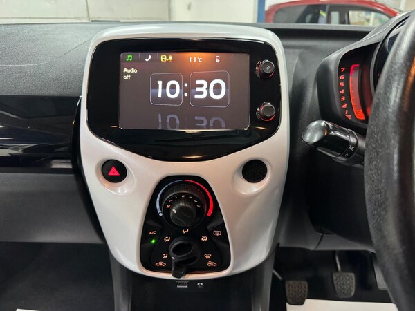 Used Toyota AYGO 2016 for sale - 76305522: Photo 33