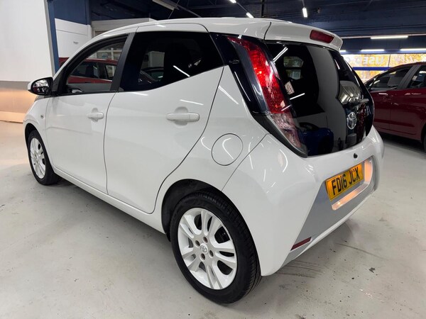 Used Toyota AYGO 2016 for sale - 76305522: Photo 5