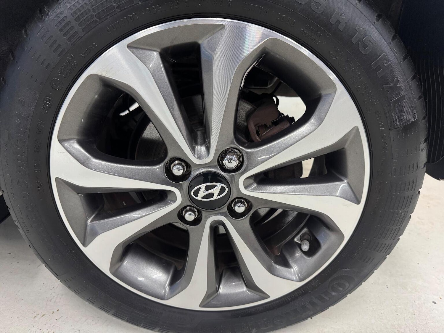 Used Hyundai i10 2019 for sale - 76963283: Photo 8