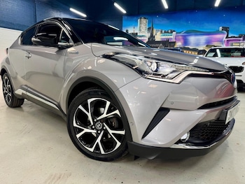 Used Toyota C-HR 2017 for sale - 78964902: Photo