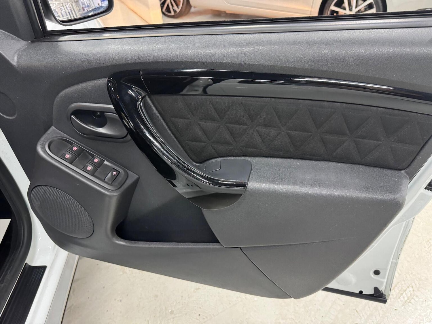 Used Dacia Duster 2015 for sale - 77173168: Photo 22