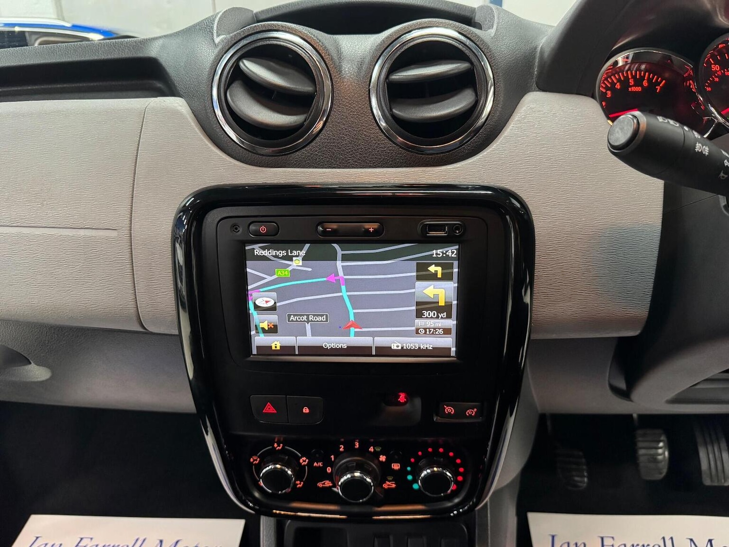 Used Dacia Duster 2015 for sale - 77173168: Photo 35