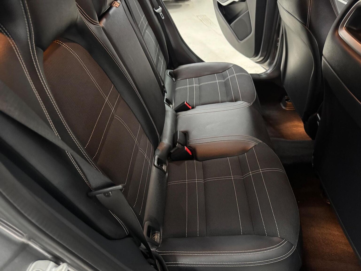 Used Mercedes-Benz A-Class 2014 for sale - 77897772: Photo 18