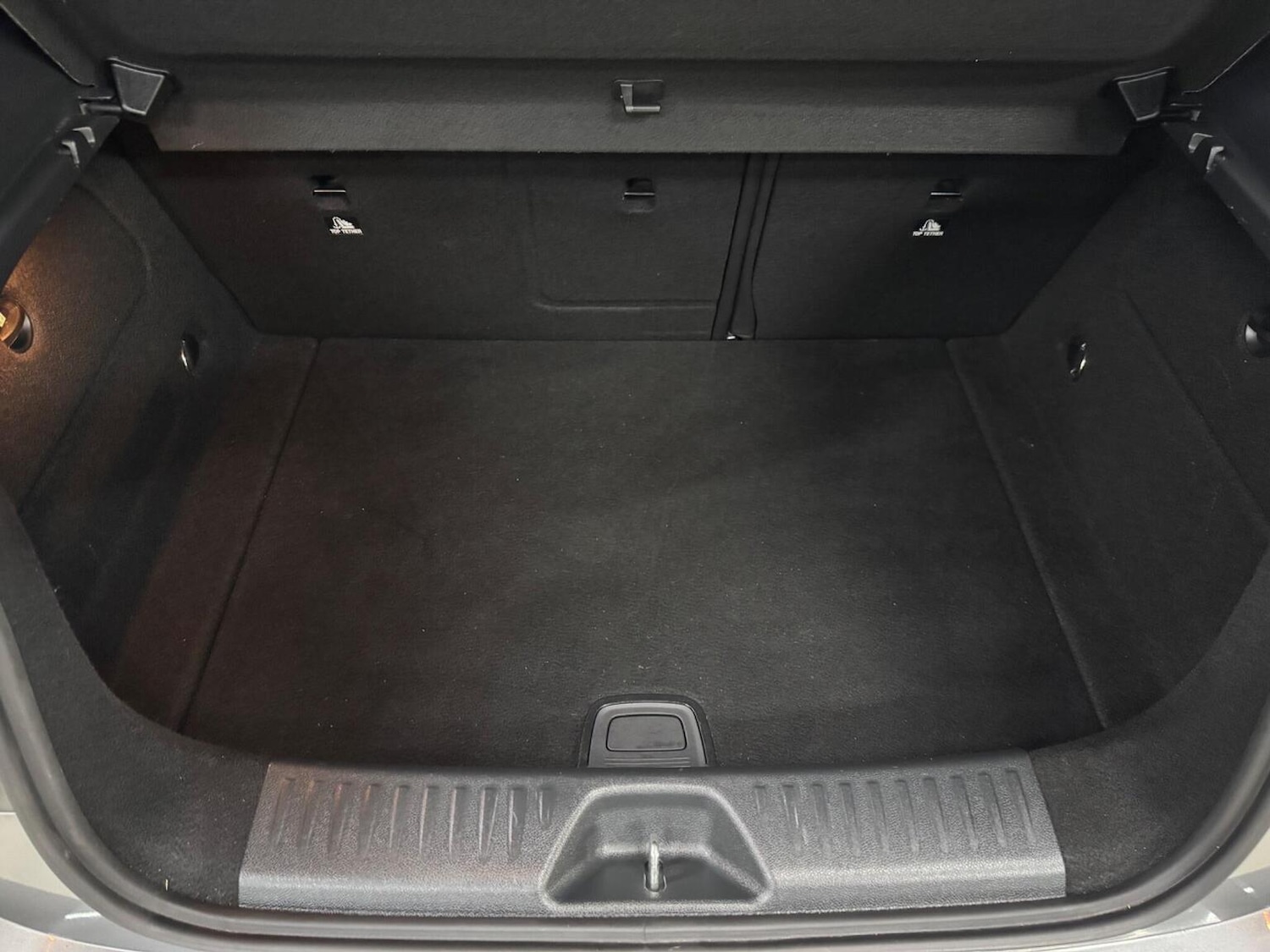 Used Mercedes-Benz A-Class 2014 for sale - 77897772: Photo 21