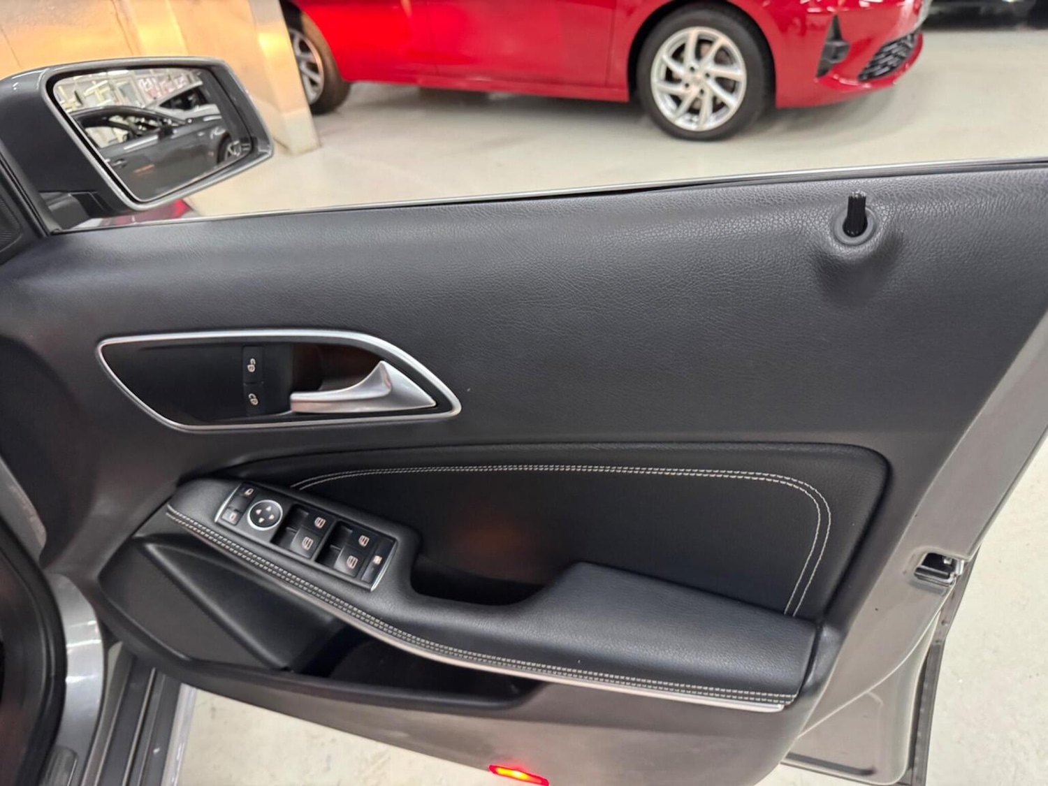 Used Mercedes-Benz A-Class 2014 for sale - 77897772: Photo 23