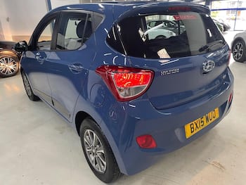 Used Hyundai i10 2015 for sale - 79697143: Photo