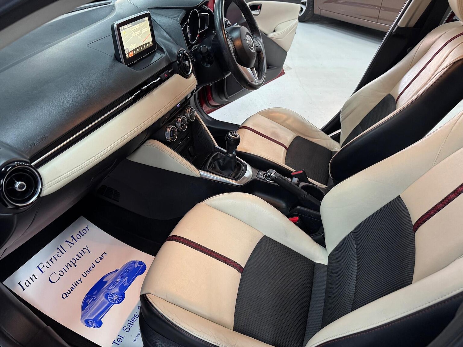 Used Mazda Mazda2 2015 for sale - 76369311: Photo 22