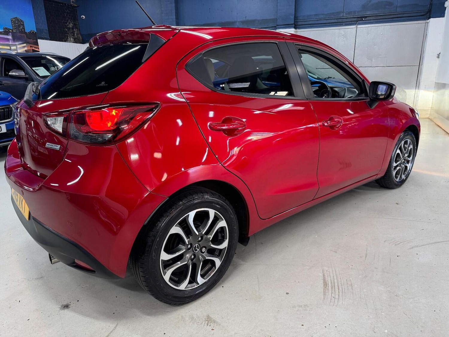 Used Mazda Mazda2 2015 for sale - 76369311: Photo 6