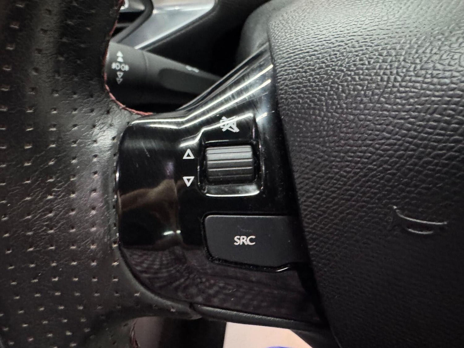 Used Peugeot 308 SW 2019 for sale - 76571236: Photo 27