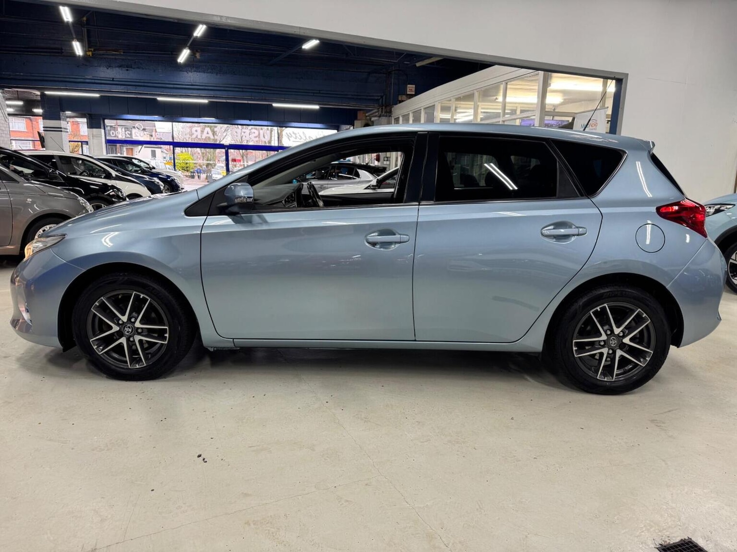 Used Toyota Auris 2014 for sale - 77207528: Photo 11