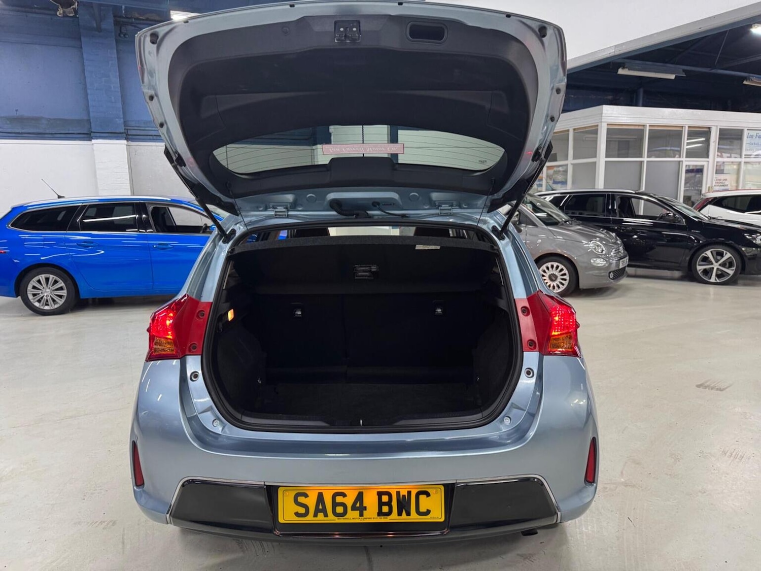 Used Toyota Auris 2014 for sale - 77207528: Photo 12