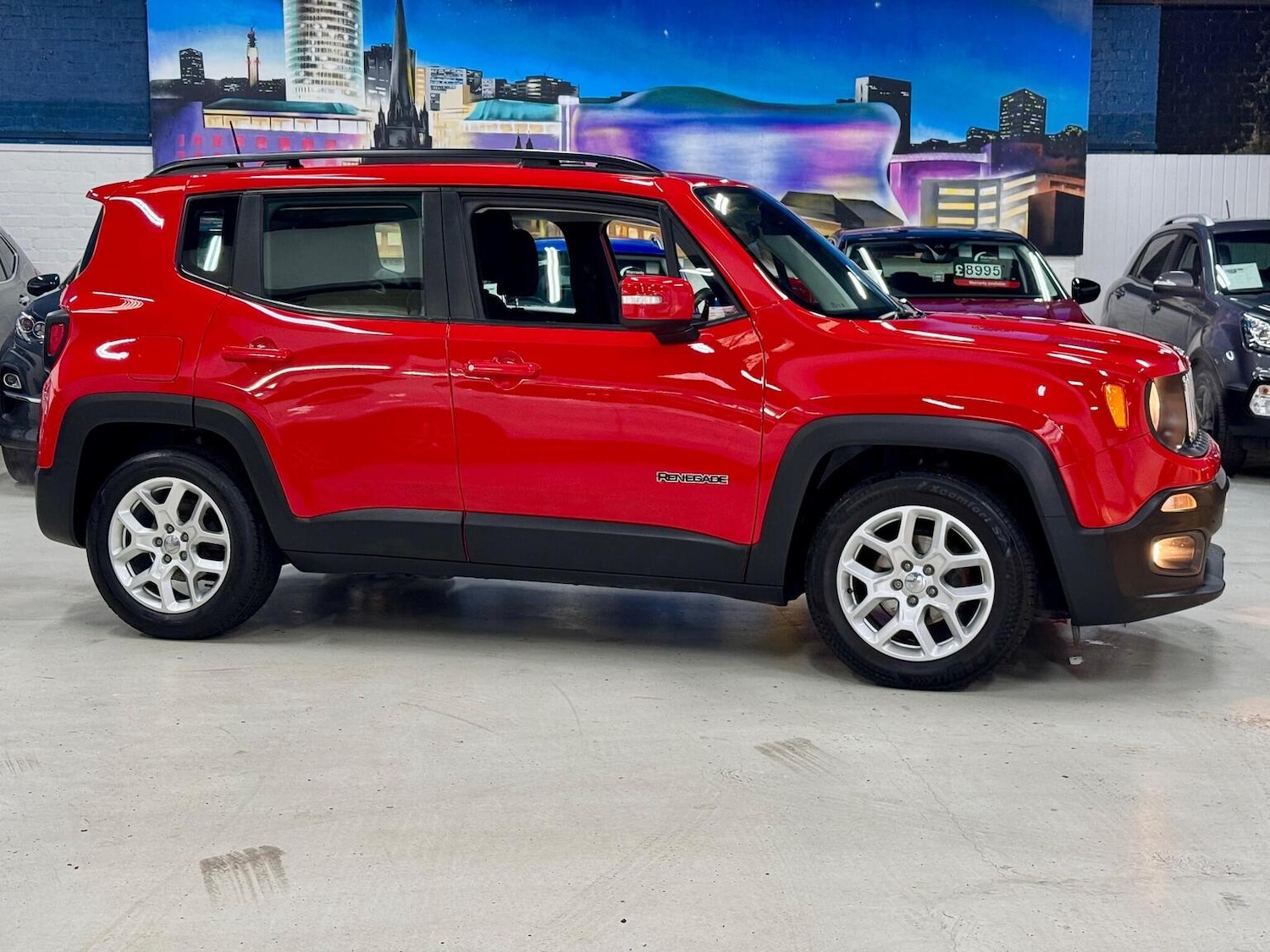 Used Jeep Renegade 2018 for sale - 76794394: Photo 2