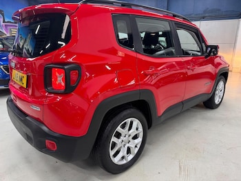 Used Jeep Renegade 2018 for sale - 76794394: Photo