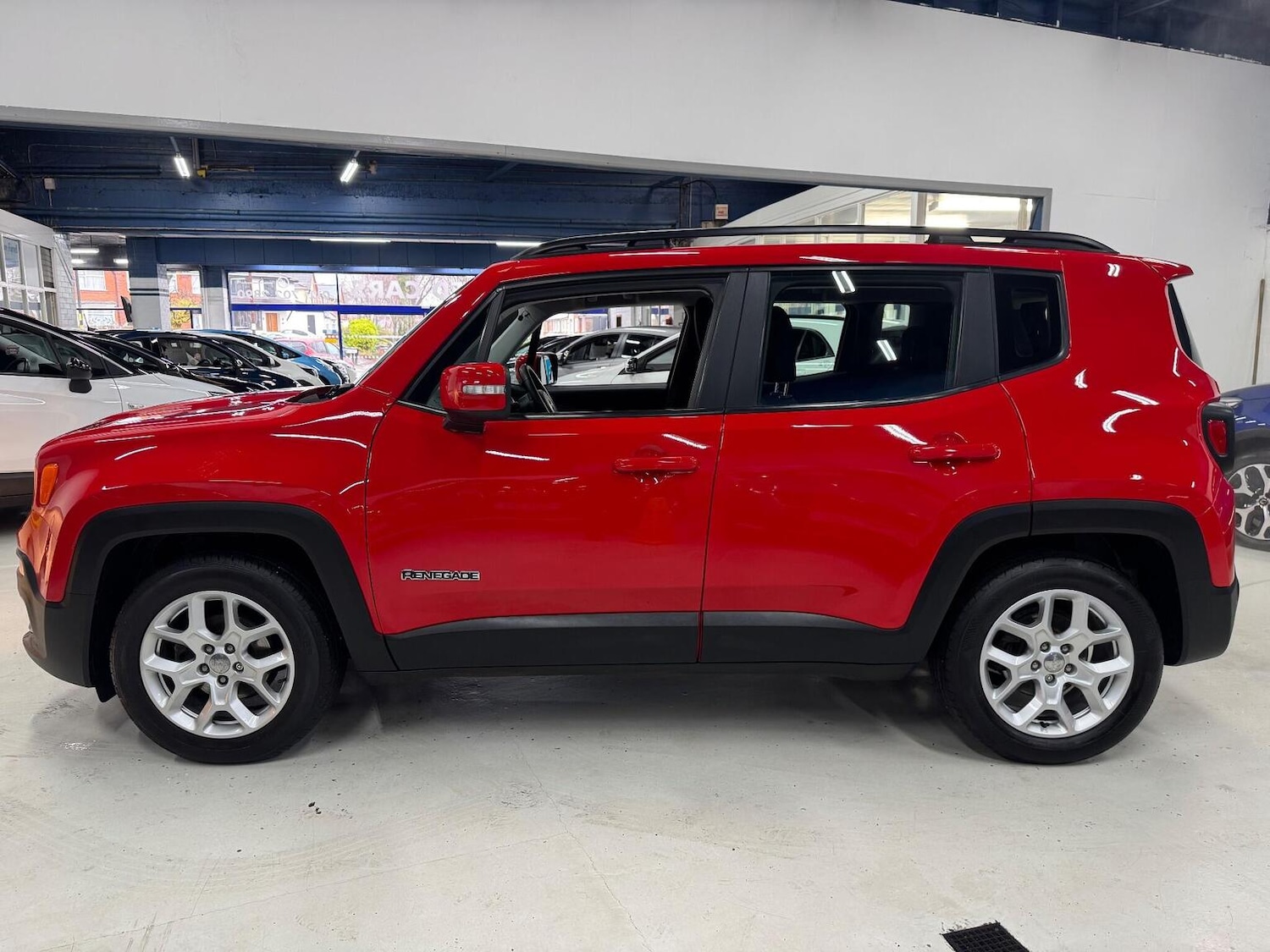 Used Jeep Renegade 2018 for sale - 76794394: Photo 9