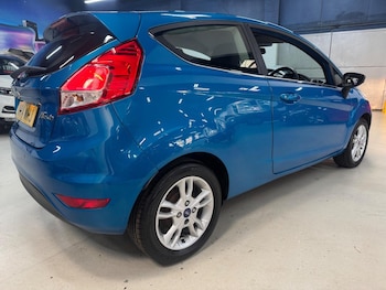 Used Ford Fiesta 2014 for sale - 79121176: Photo