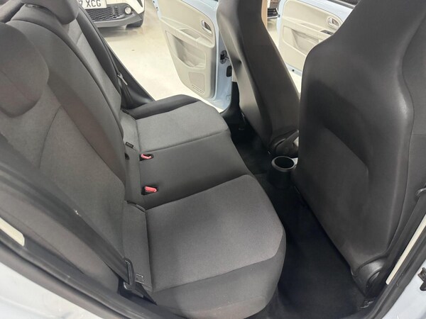 Used Volkswagen up! 2012 for sale - 76305506: Photo 23