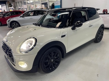 Used MINI Hatch 2017 for sale - 79551998: Photo