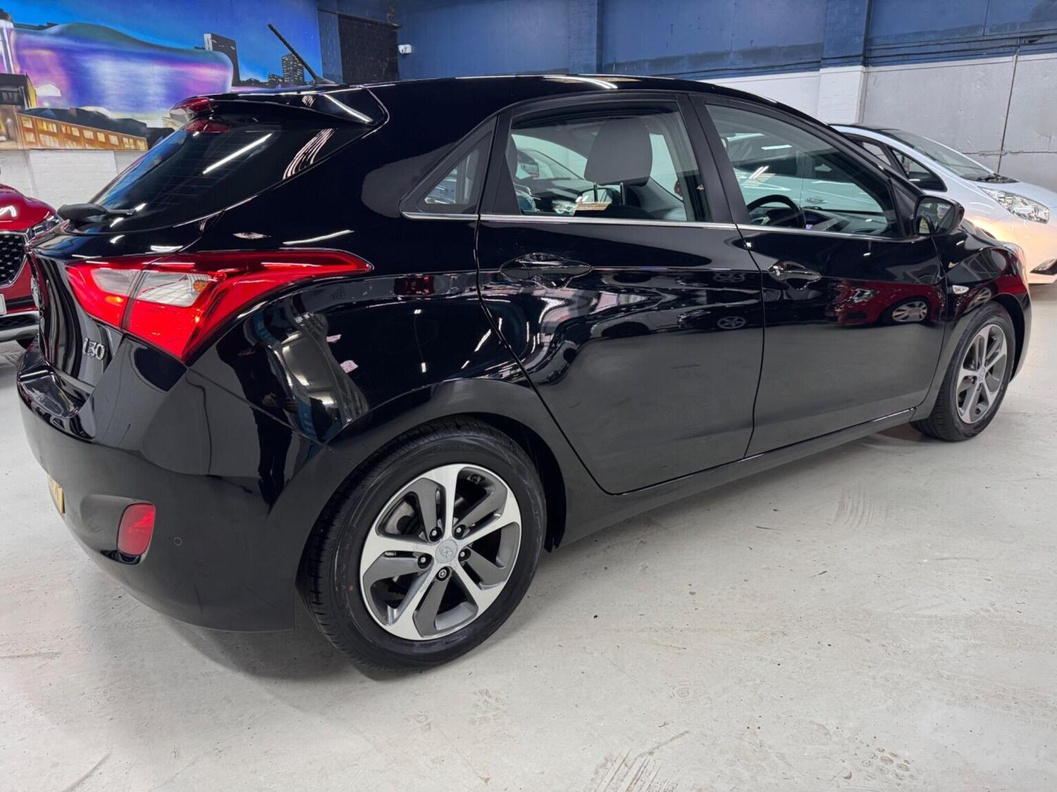 Used Hyundai i30 2015 for sale - 77363624: Photo 4