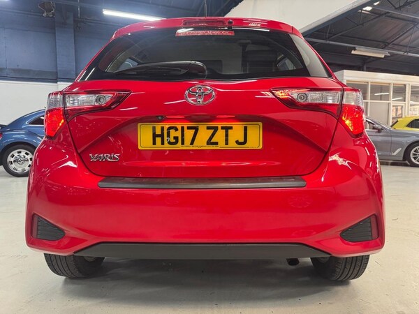Used Toyota Yaris 2017 for sale - 76305507: Photo 13