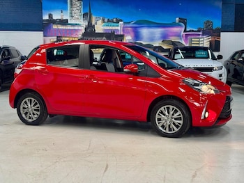 Used Toyota Yaris 2017 for sale - 76305507: Photo