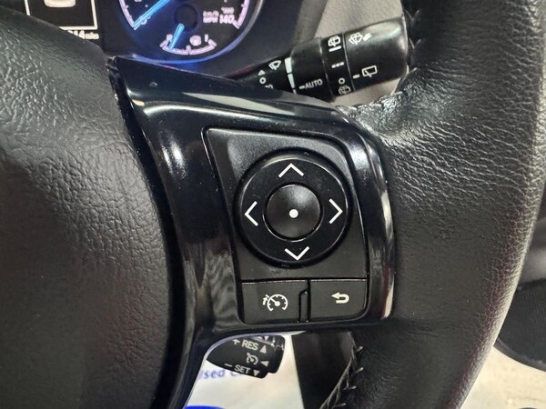 Used Toyota Yaris 2017 for sale - 76305507: Photo 30