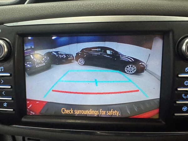 Used Toyota Yaris 2017 for sale - 76305507: Photo 34