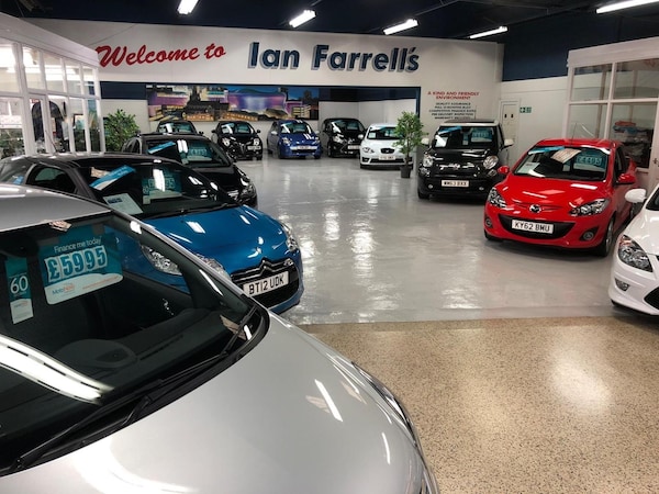 Used Toyota Yaris 2017 for sale - 76305507: Photo 38