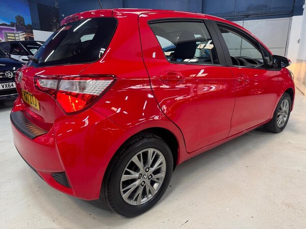 Used Toyota Yaris 2017 for sale - 76305507: Photo 4