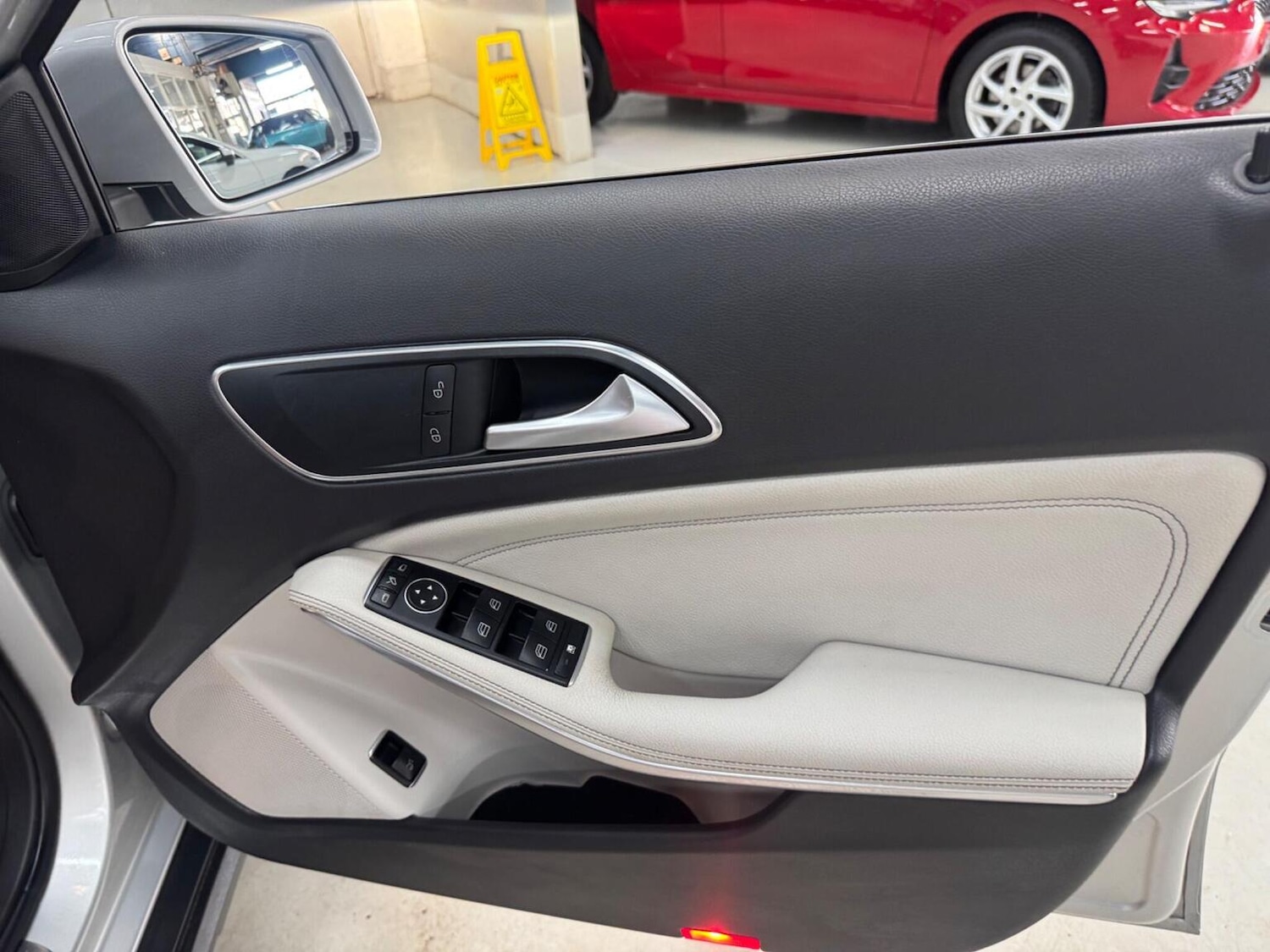 Used Mercedes-Benz GLA 2014 for sale - 77837044: Photo 25