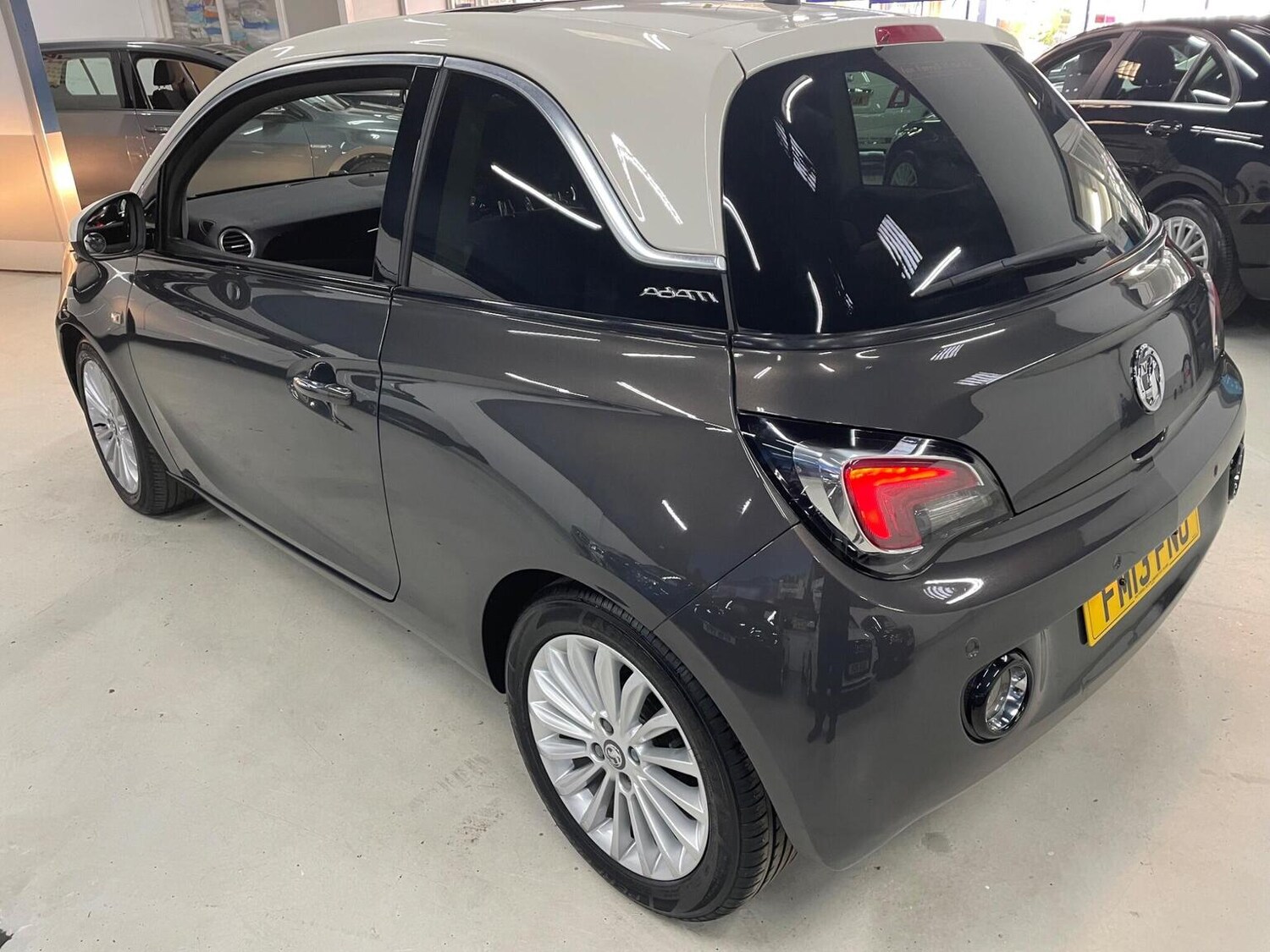 Used Vauxhall ADAM 2013 for sale - 78077814: Photo 6