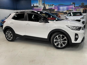 Used Kia Stonic 2018 for sale - 78552511: Photo