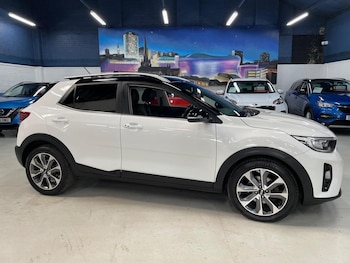 Used Kia Stonic 2018 for sale - 78552511: Photo