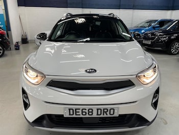 Used Kia Stonic 2018 for sale - 78552511: Photo
