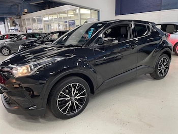 Used Toyota C-HR 2019 for sale - 79143541: Photo