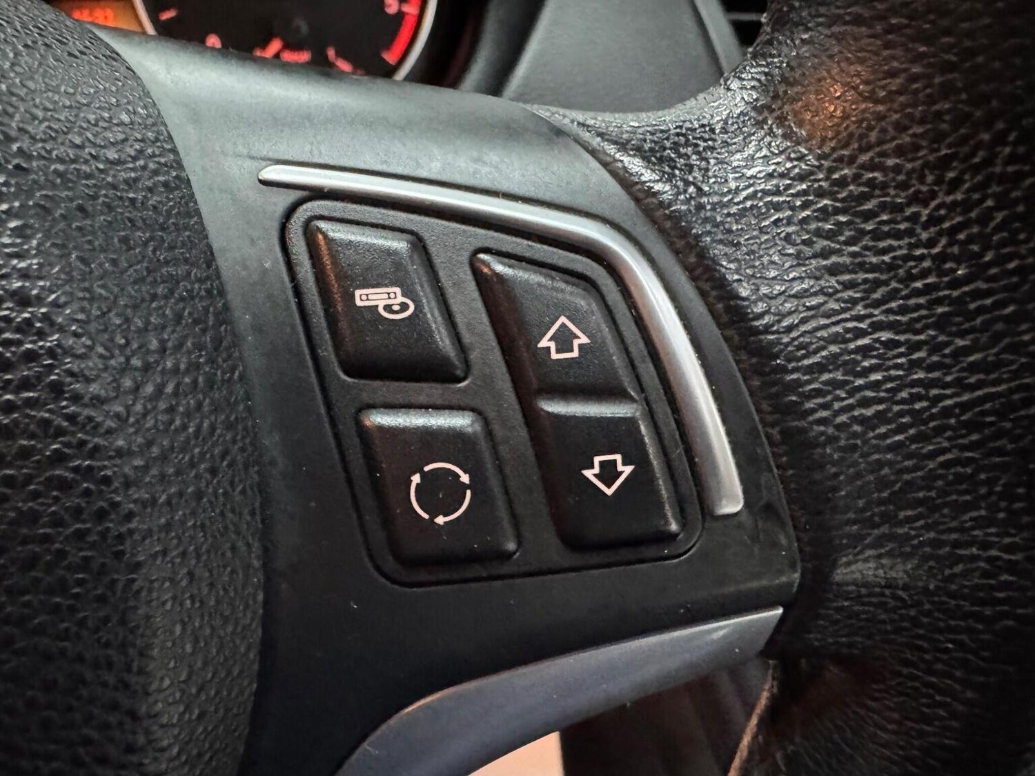 Used BMW 1 Series 2012 for sale - 77453101: Photo 31