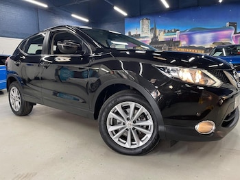 Used Nissan Qashqai 2017 for sale - 77915701: Photo