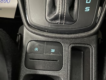 Used Ford Fiesta 2018 for sale - 77735830: Photo